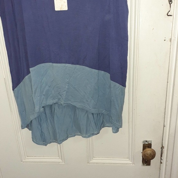 Blue color block cutout oversized tee S J Love - Picture 3 of 6